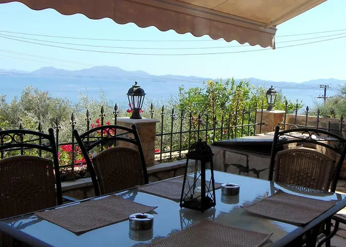Spiros & Dimitris View House