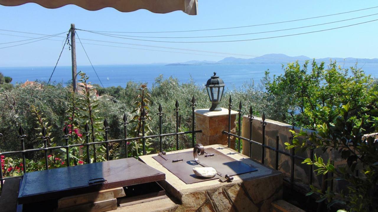 Spiros & Dimitris View House Holiday home *
